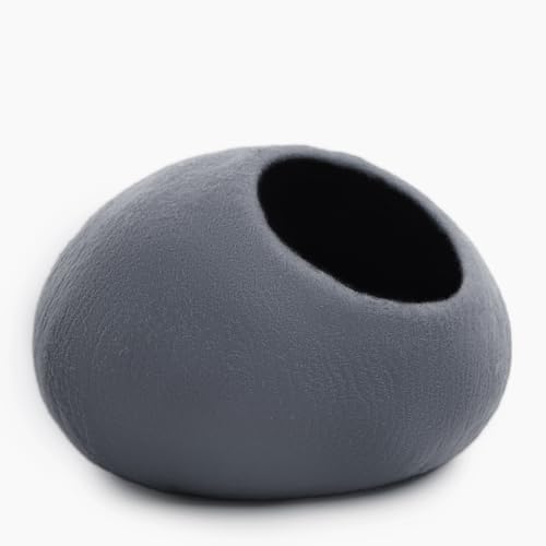 Luxurious Merino Wool Cat Cave - Image 4