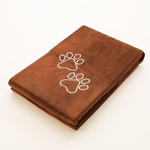 Luzia Unconditional Love | Premium Pet Drying Towel | Ultra Absorbent and Soft by Luzia