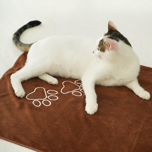 Luzia Unconditional Love | Premium Pet Drying Towel | Ultra Absorbent and Soft - Image 3