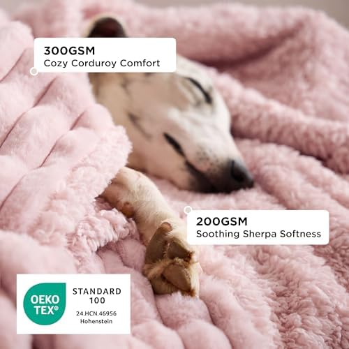 Bedsure ComfyFleece® Waterproof Blanket - Image 2