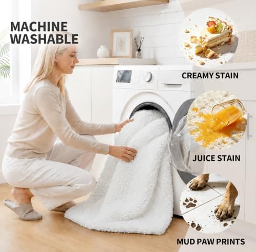 ILANGO Bathroom Rugs 24" × 17", Extra Soft Absorbent Microfiber Bath Rugs - Image 3