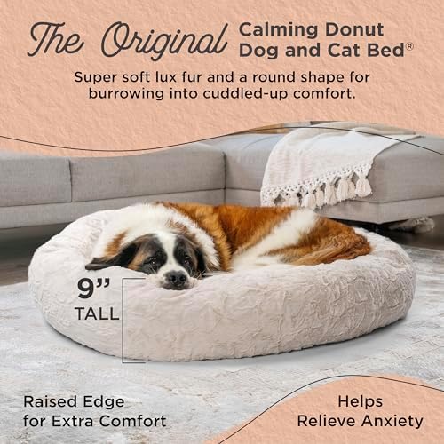 Best Friends by Sheri Original Calming Donut Dog Bed - Image 2