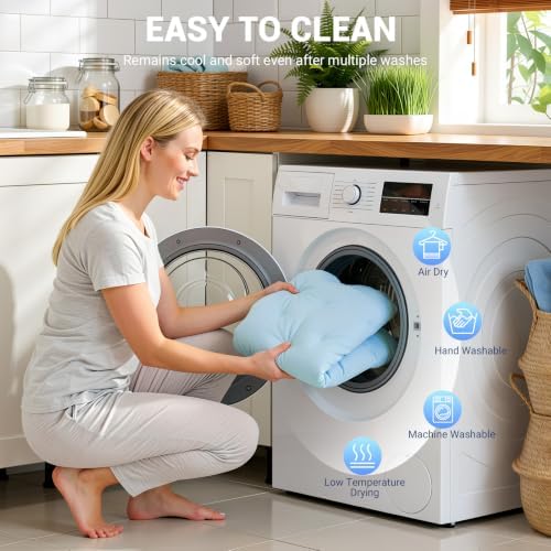 Q-Max>0.5 Dog Cooling Mat, Cloud Sky Blue - Image 5
