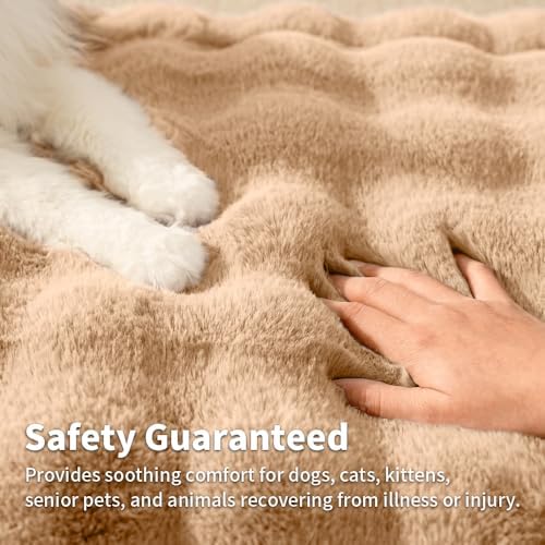 SOMAHE Soft Faux Fur Pet Blanket, Medium 28x22 Latte Coffee - Image 3
